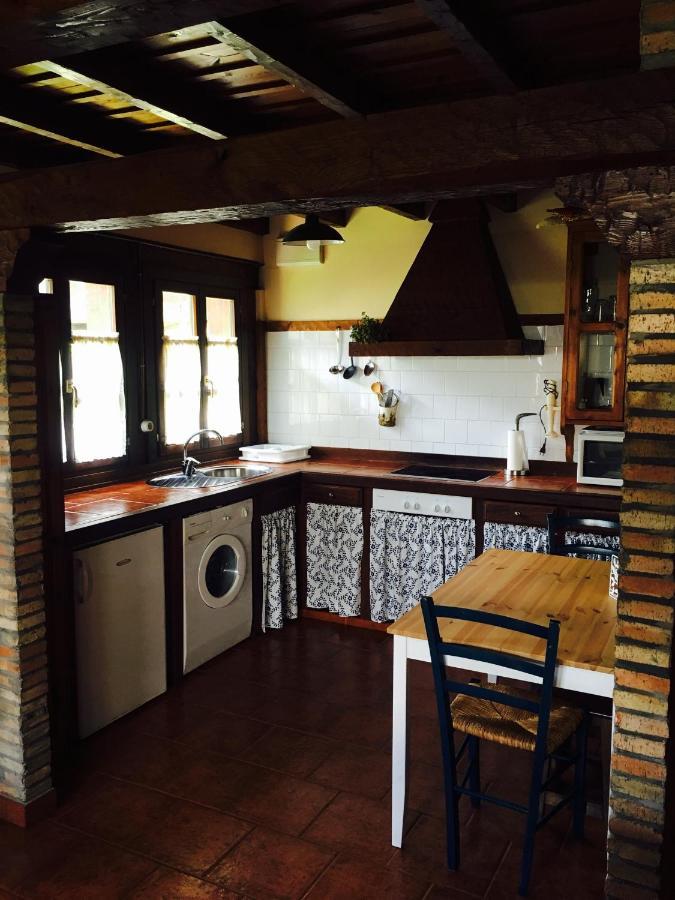 Casa Rural La Riba Sames Exteriör bild