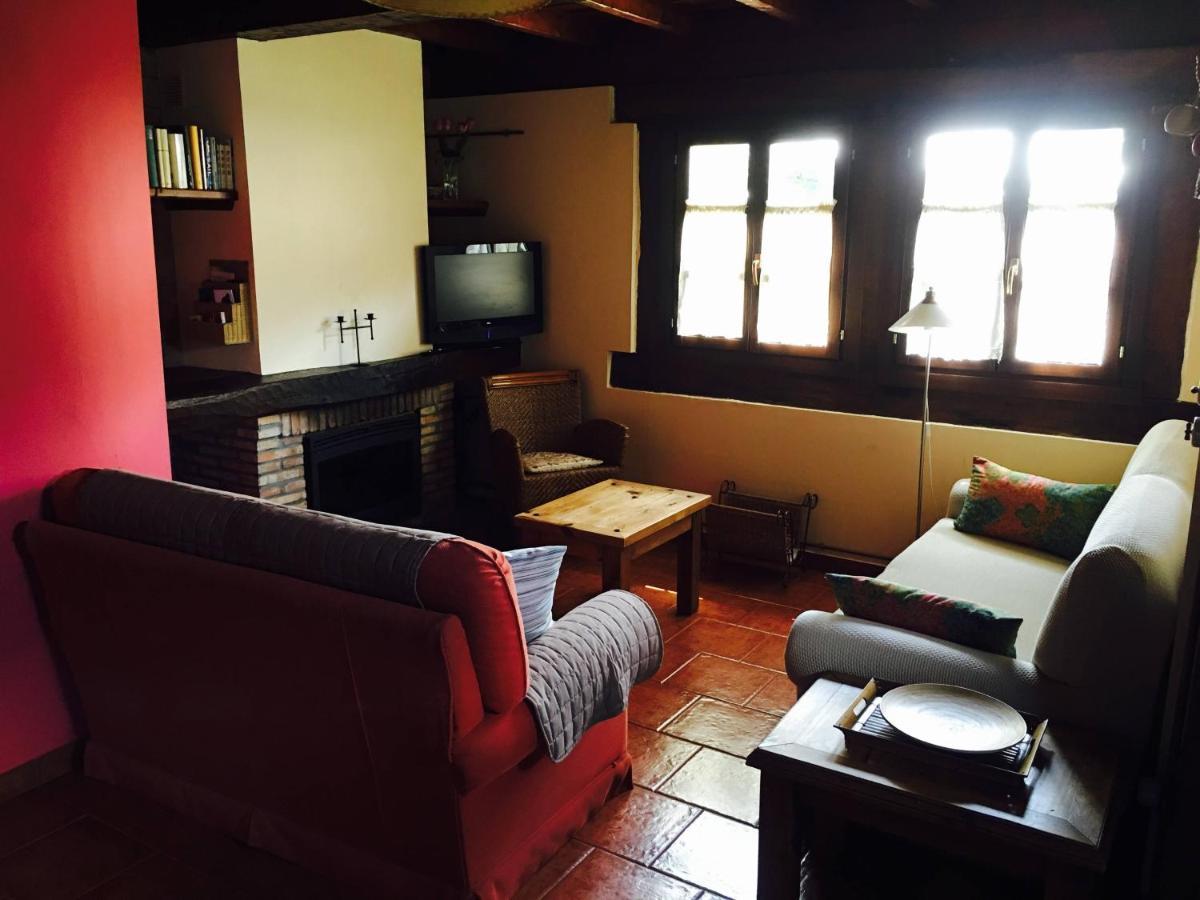 Casa Rural La Riba Sames Exteriör bild