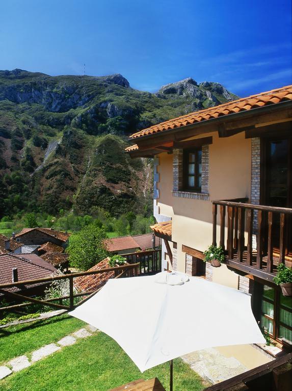 Casa Rural La Riba Sames Exteriör bild
